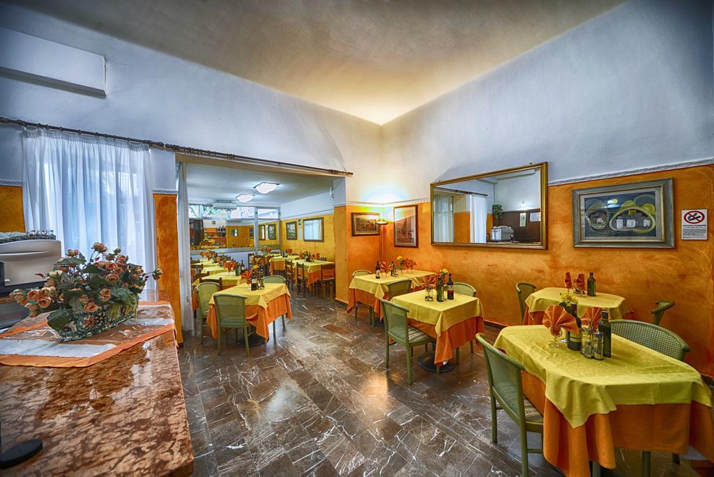 Hotel Midy Viareggio Extérieur photo