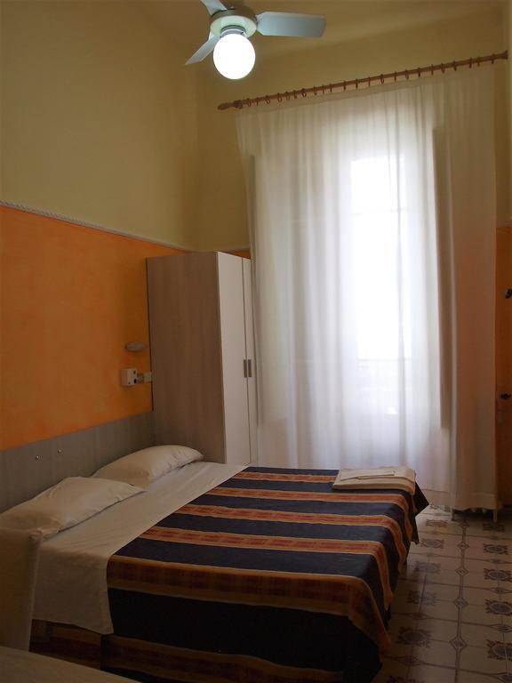 Hotel Midy Viareggio Extérieur photo