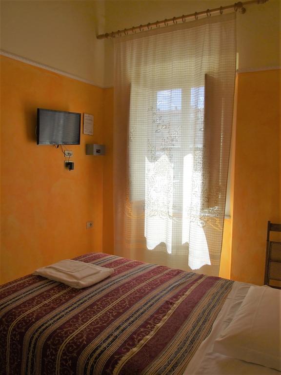 Hotel Midy Viareggio Extérieur photo